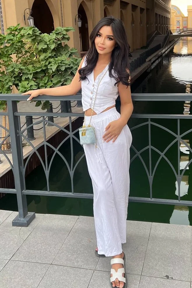 Amina