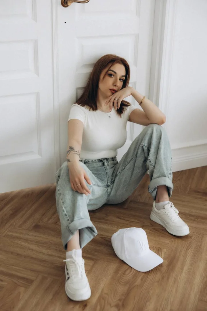 Ari